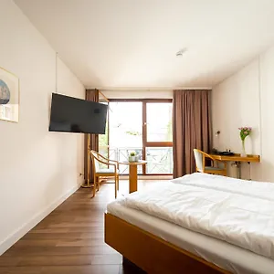 https://stadthotel-weinsberg.stuttgart-hotel.com