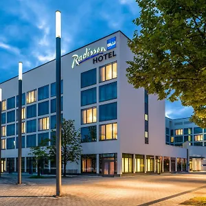 https://radisson-blu-hotel-hannover.hannover-hotel.net